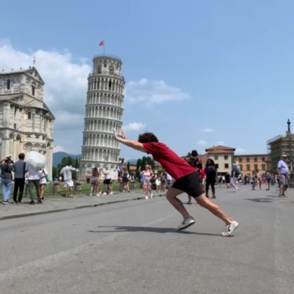 Meet your Posher, Josh - Picture 1 of 1